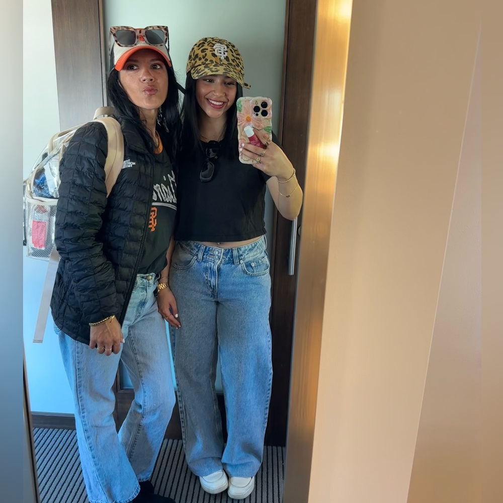 🧿♻️✌️🫵🏼👩🏻‍⚕️Like This To Catch My Lives  🐥 show me the - Picture 10 of 15